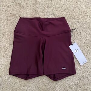 ALO Yoga Women's Deep Purple Athletic Shorts